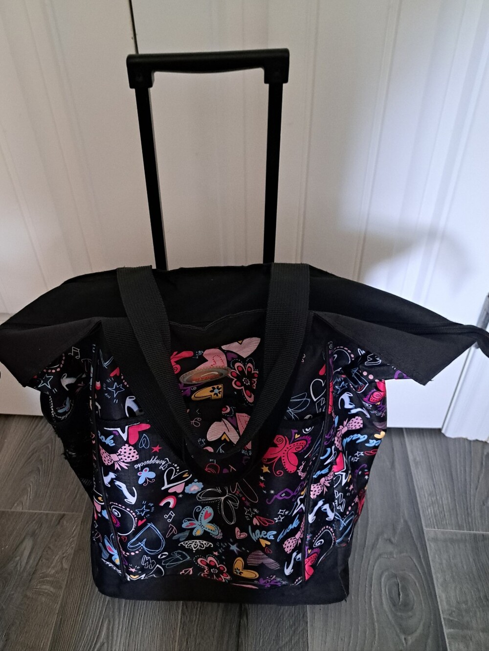 OLYMPIA Black Floral Heart Print SHOPPER Tote carry all cas Bag Wheels *Flaws*
